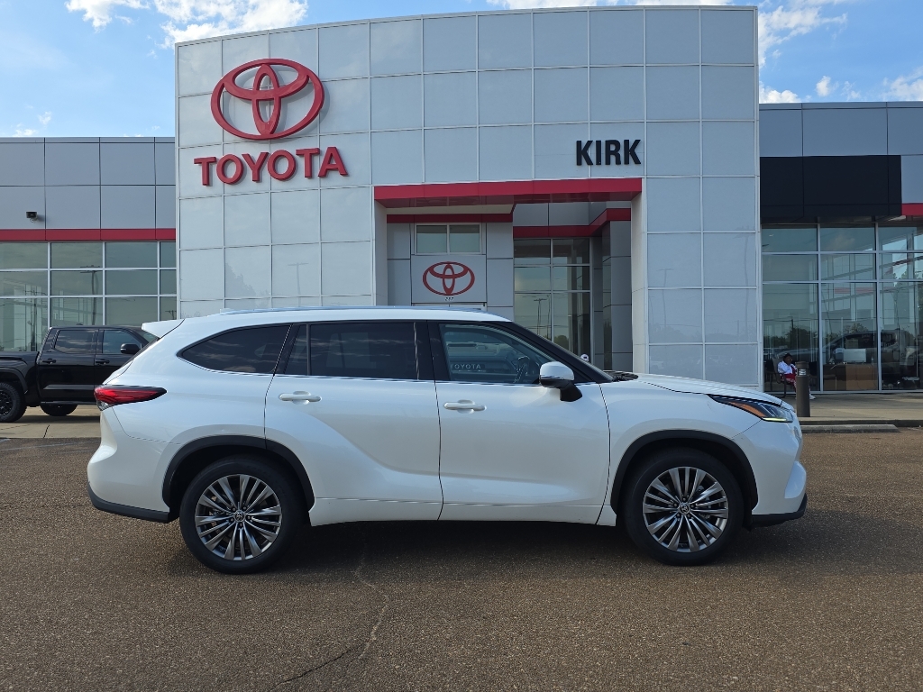 2021 TOYOTA HIGHLANDER Platinum - 1