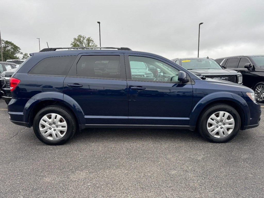 2019 DODGE JOURNEY SE - 1