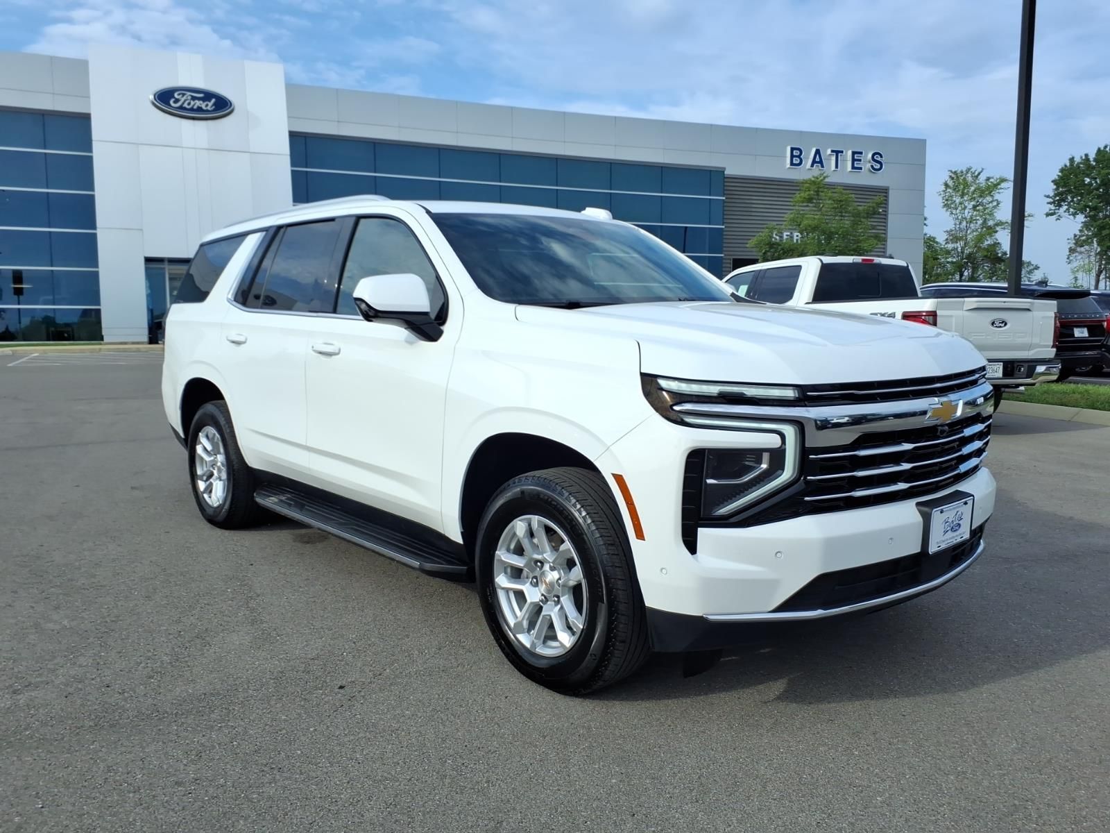 2025 CHEVROLET TAHOE LT - 1