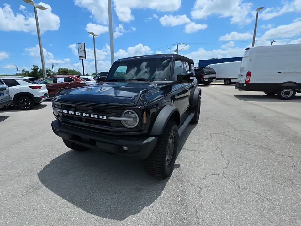 2025 FORD BRONCO OUTER Banks - 1