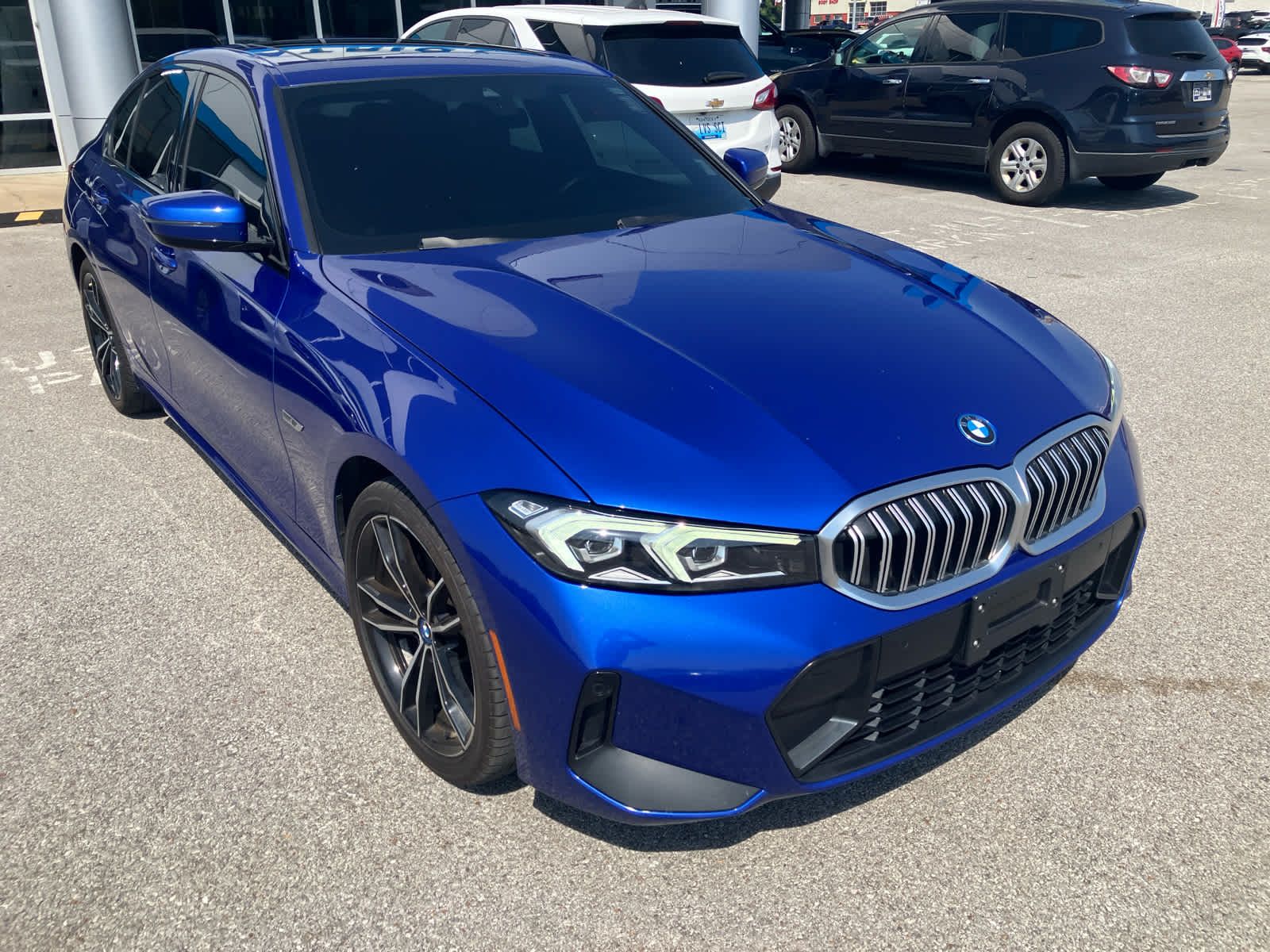 2023 BMW 3 SERIES 330e - 1