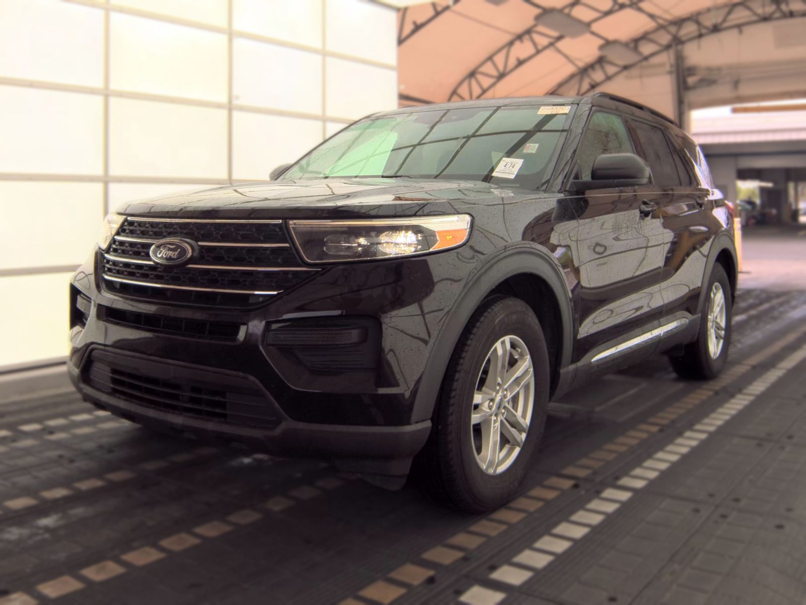 2022 FORD EXPLORER XLT - 1