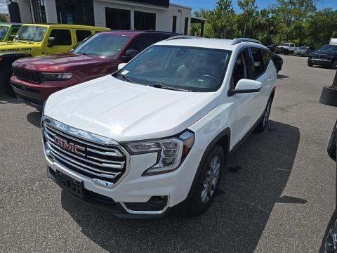2024 GMC TERRAIN SLT - 1