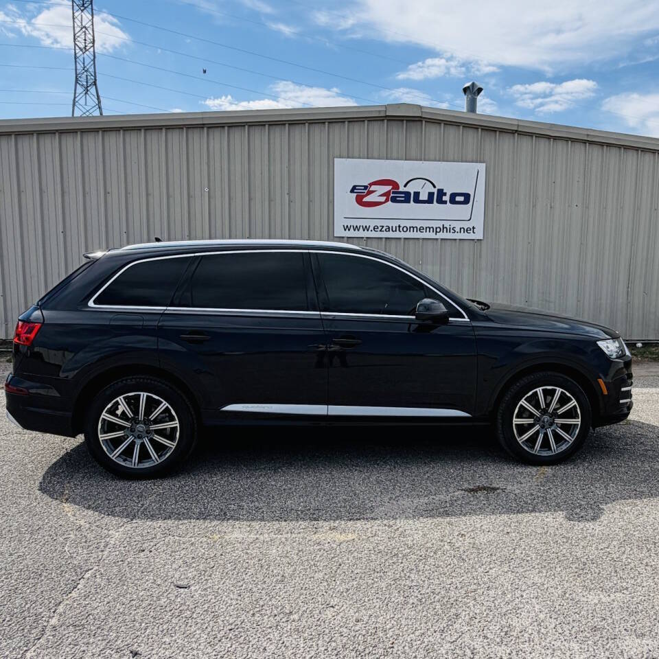 2019 AUDI Q7 - 1