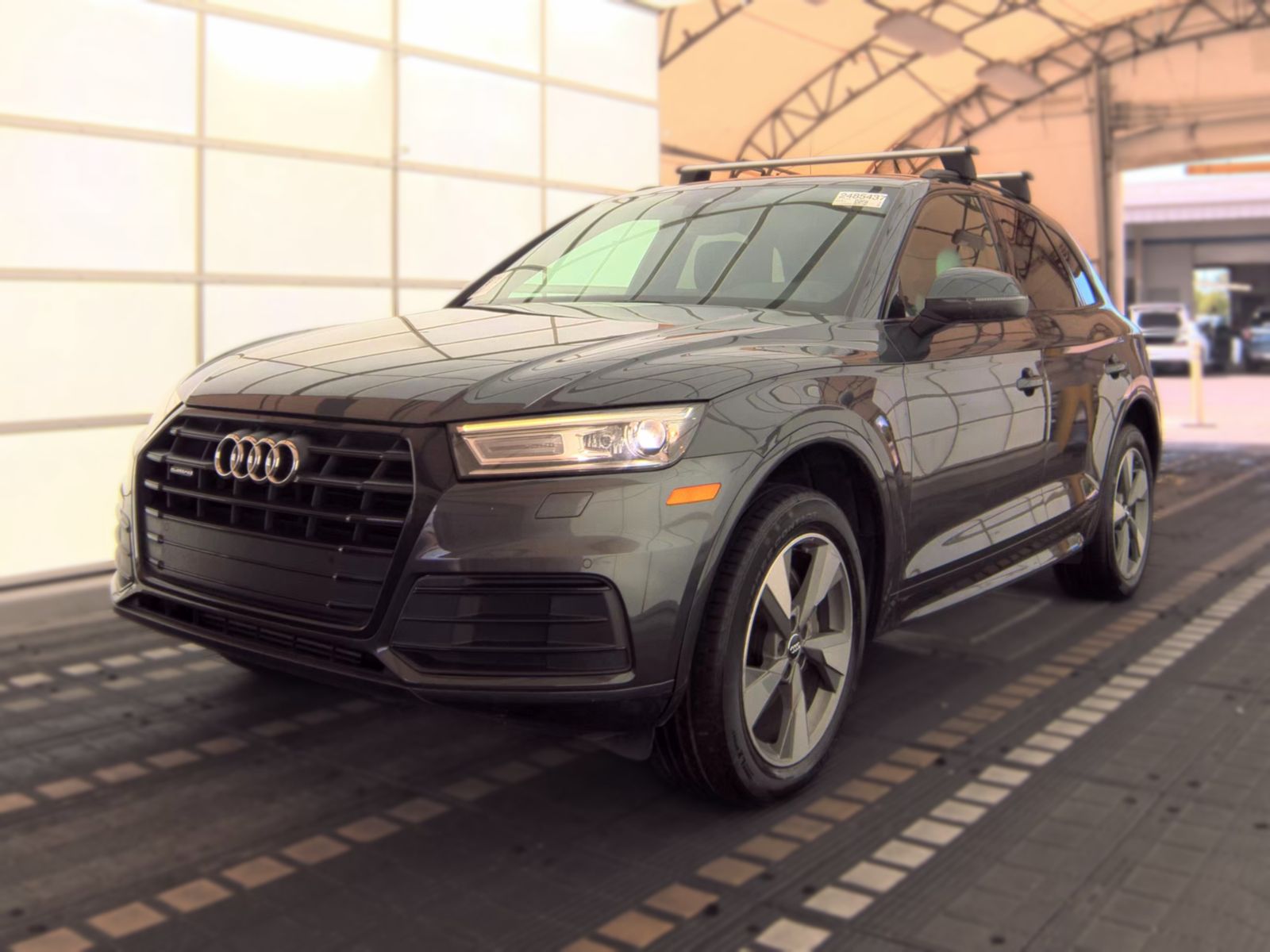 2020 AUDI Q5 TITANIUM Premium - 1