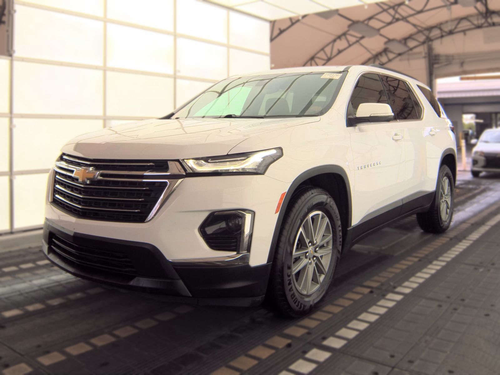 2023 CHEVROLET TRAVERSE LT Cloth - 1