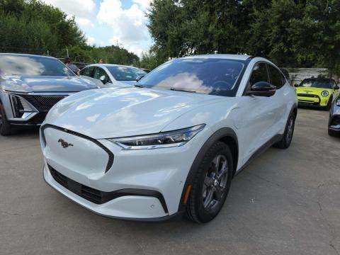 2023 FORD MUSTANG MACH-E Select - 1
