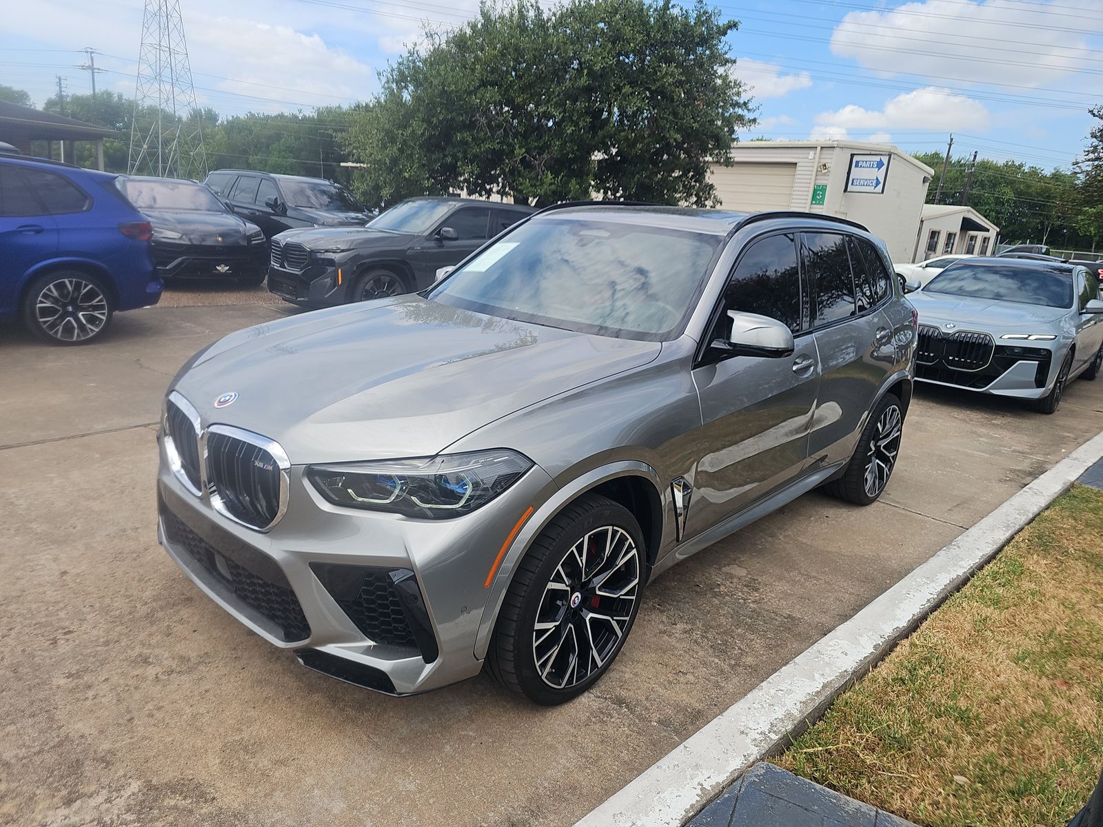 2022 BMW X5 M Base - 1