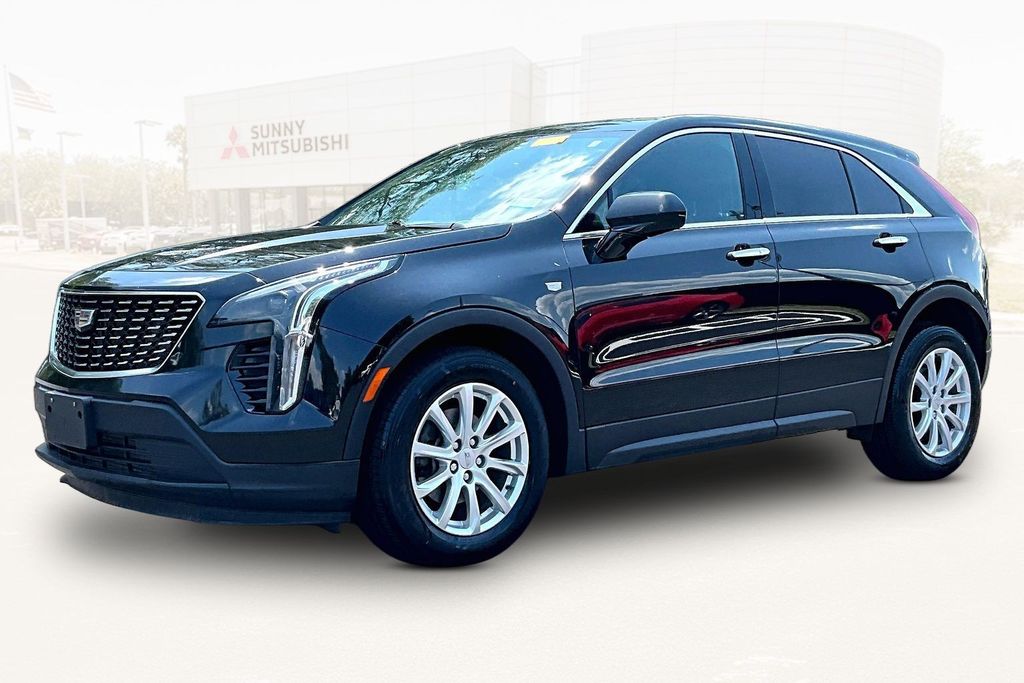 2023 CADILLAC XT4 Luxury - 1