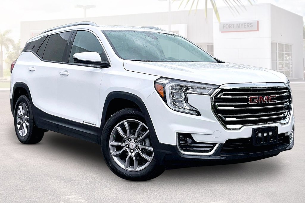 2024 GMC TERRAIN SLT - 1