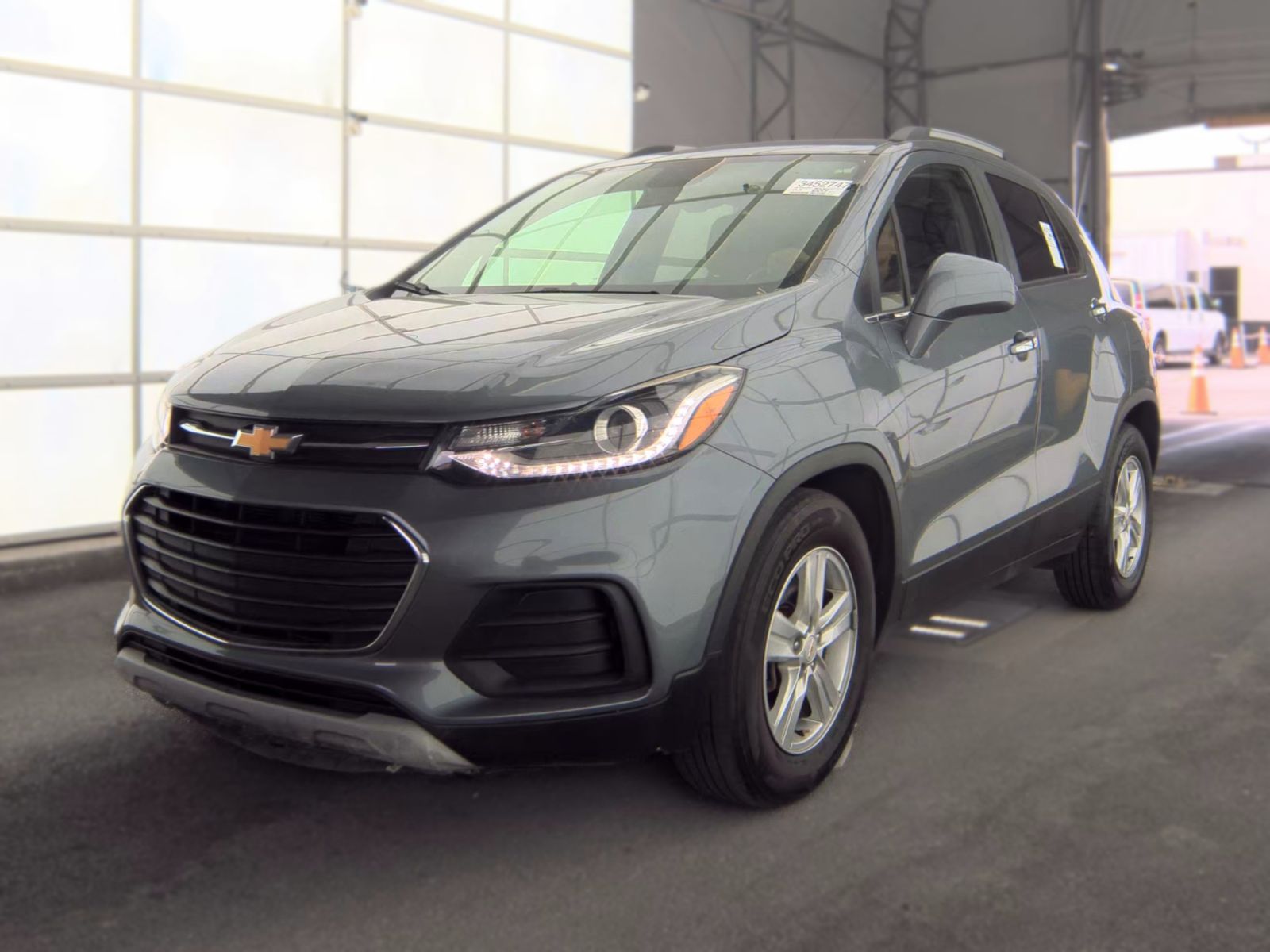 2019 CHEVROLET TRAX LT - 1