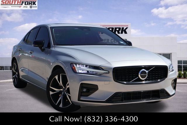 2024 VOLVO S60 B5 Core - 1