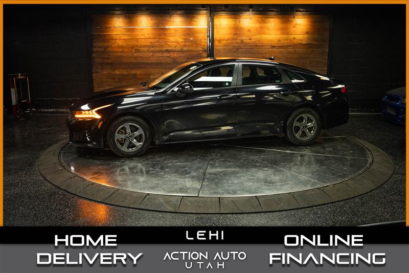 2022 KIA K5 LXS - 1
