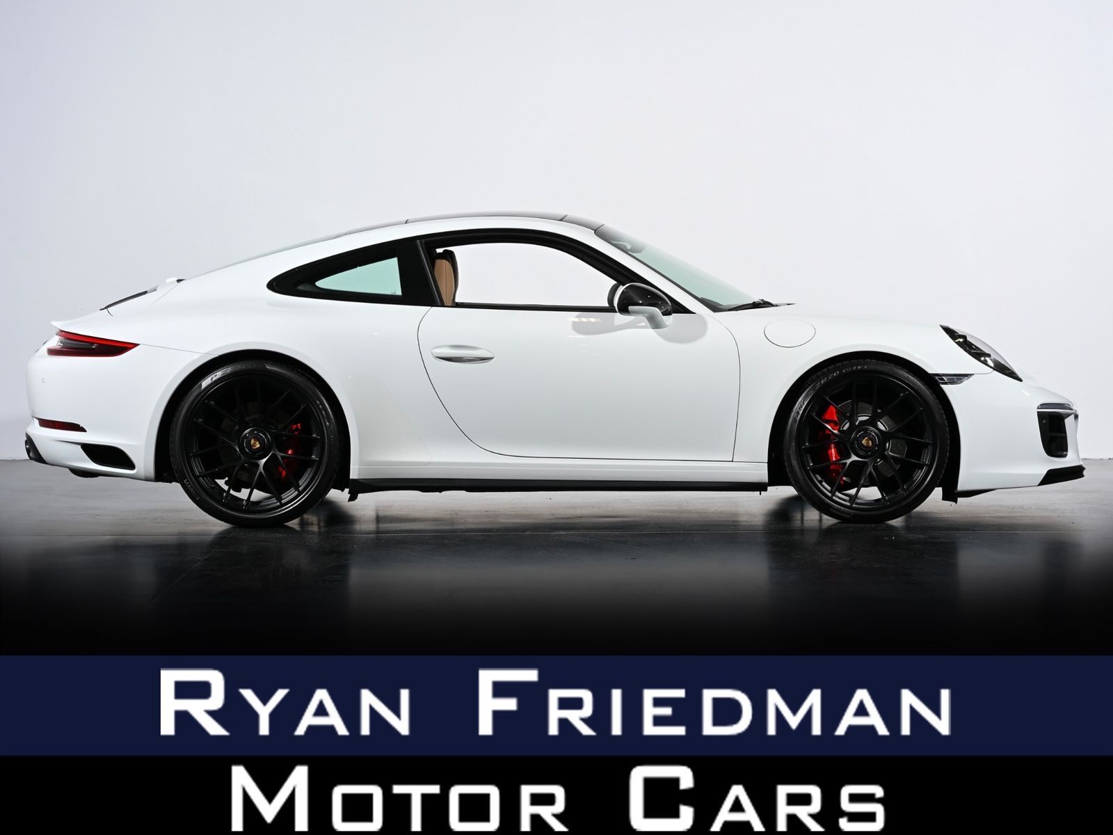 2019 PORSCHE 911 CARRERA 4 GTS - 1