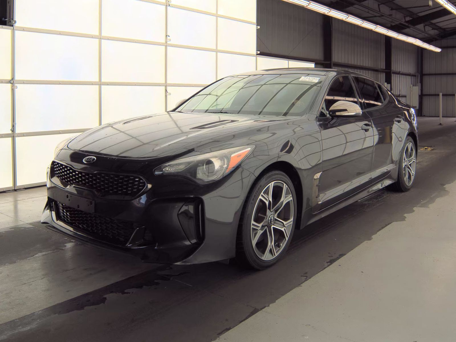 2020 KIA STINGER GT-Line - 1