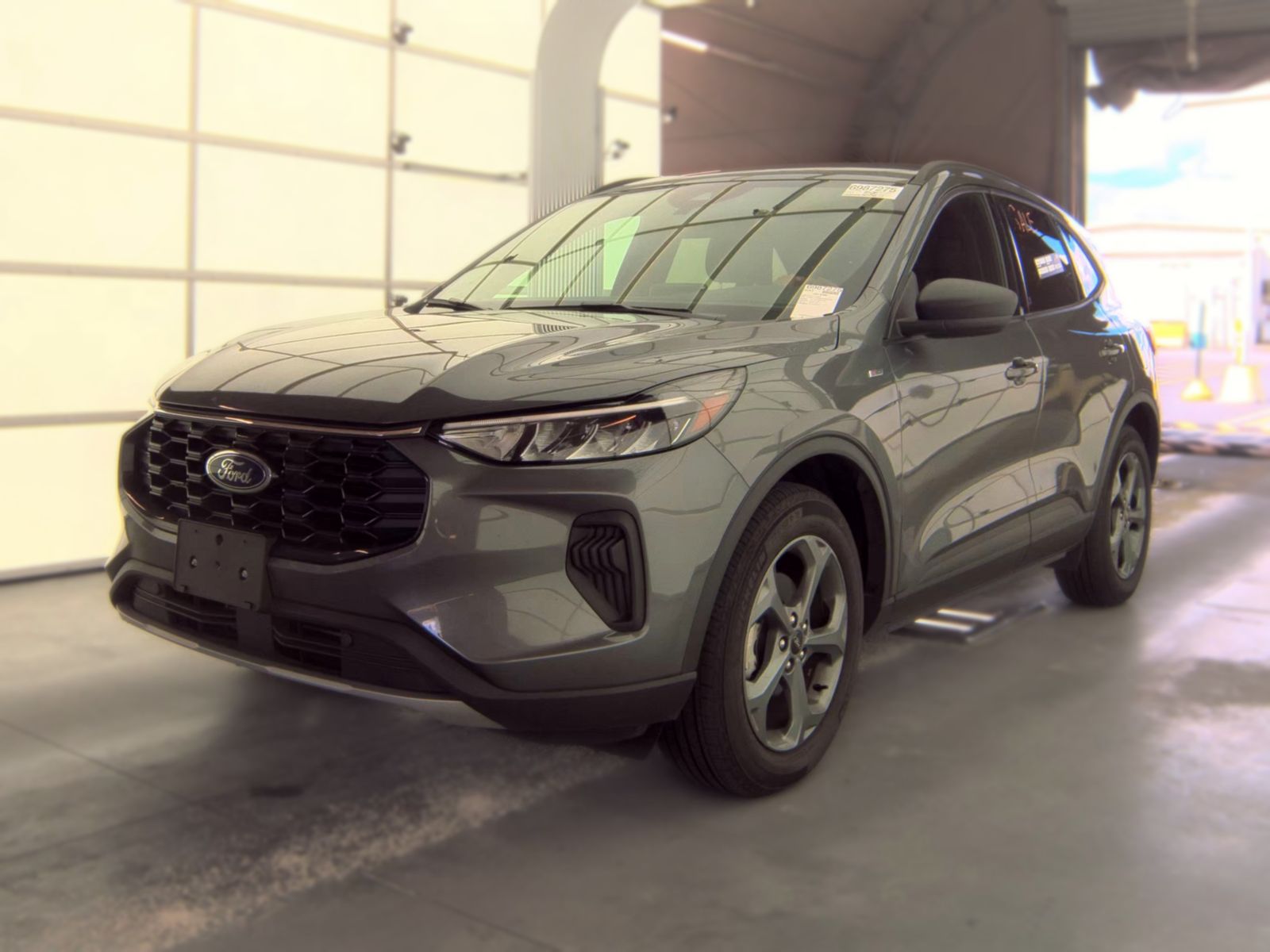 2025 FORD ESCAPE ST-Line - 1