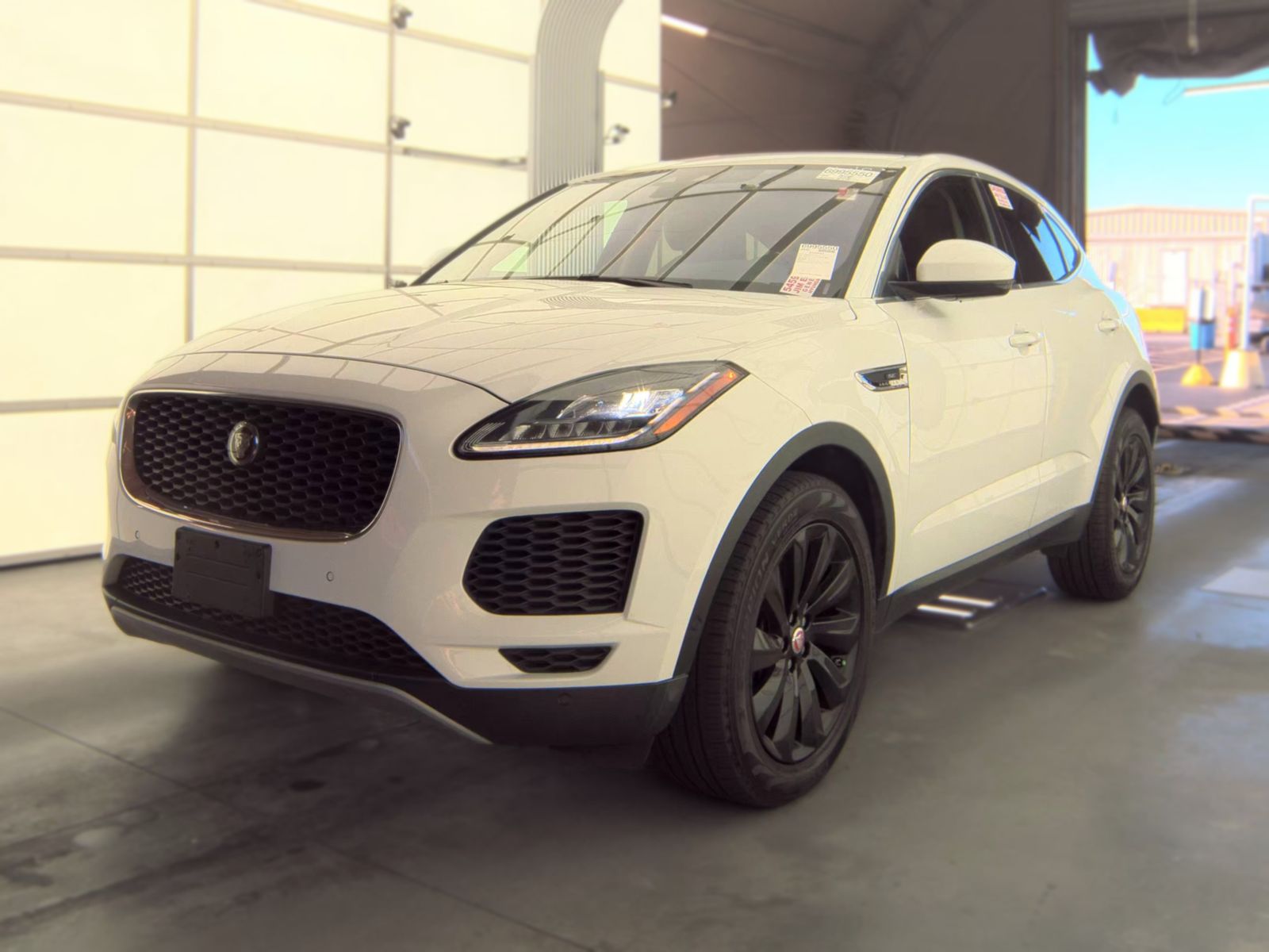 2018 JAGUAR E-PACE SE - 1