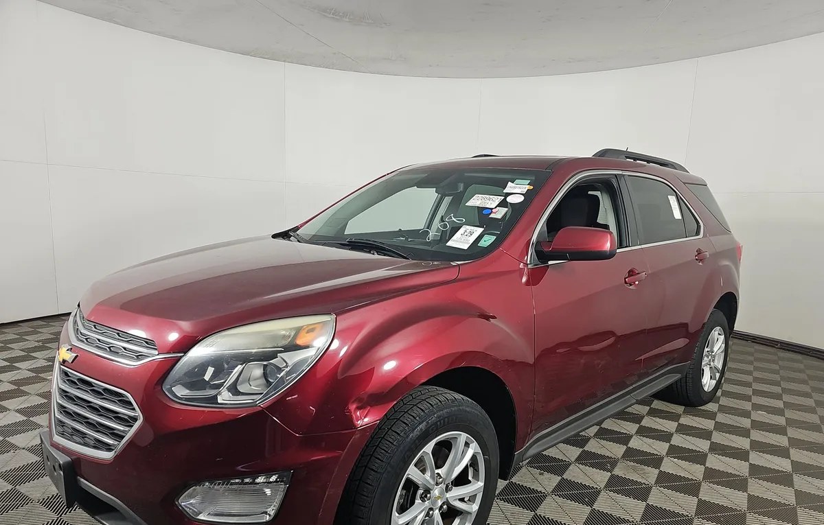 2017 CHEVROLET EQUINOX LT - 1