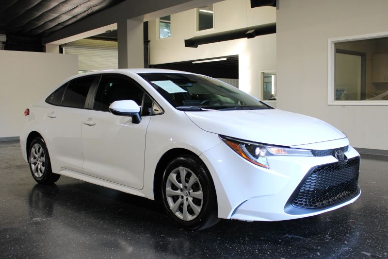 2022 TOYOTA COROLLA LE - 1