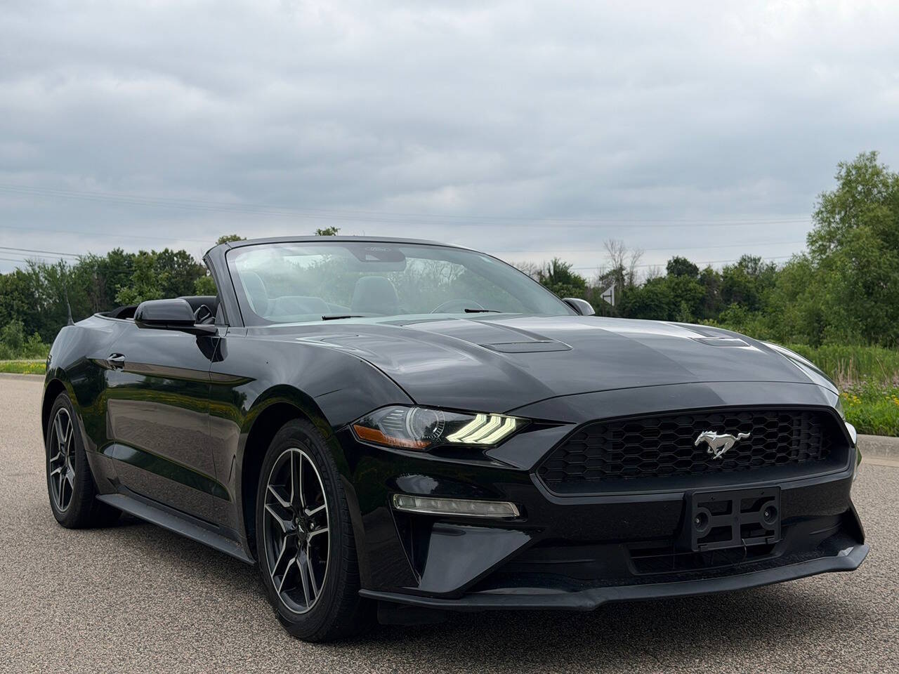 2022 FORD MUSTANG ECOBOOST Premium - 1