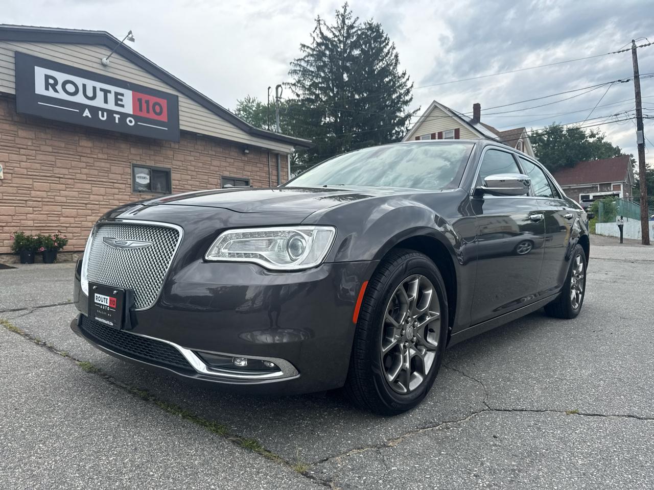 2019 CHRYSLER 300 Limited - 1
