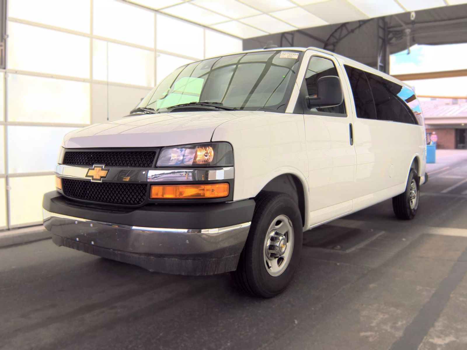 2025 CHEVROLET EXPRESS 3500 LT - 1