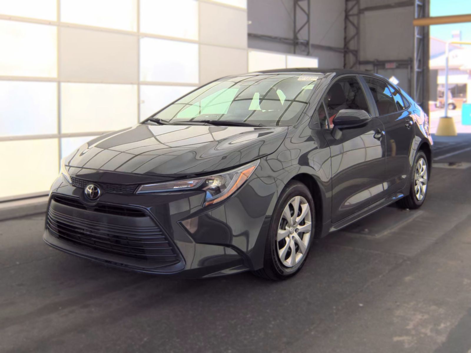 2025 TOYOTA COROLLA LE - 1