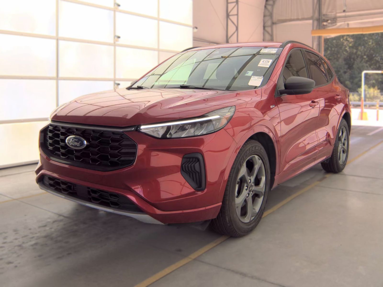 2024 FORD ESCAPE ST-Line - 1