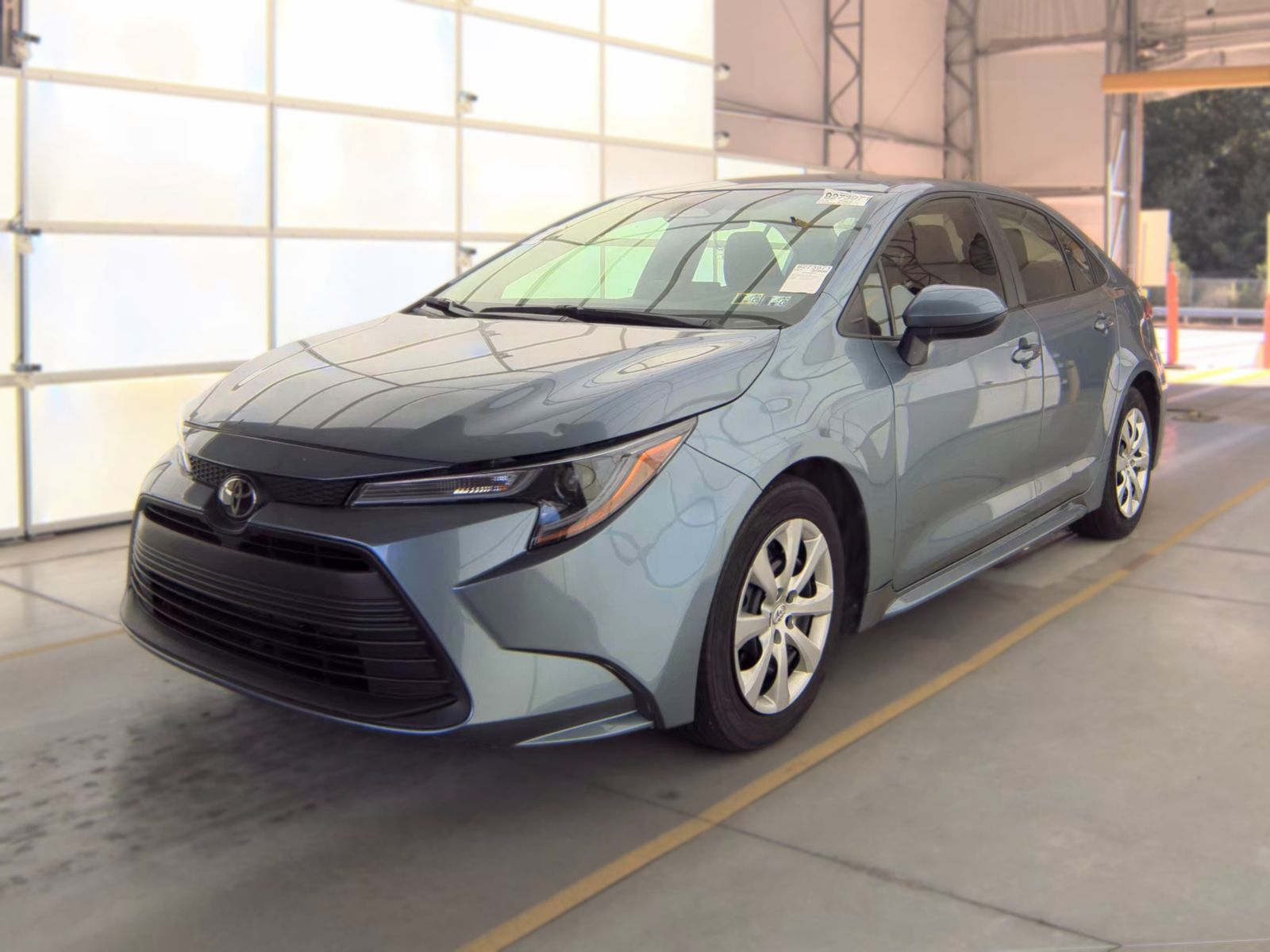 2025 TOYOTA COROLLA LE - 1