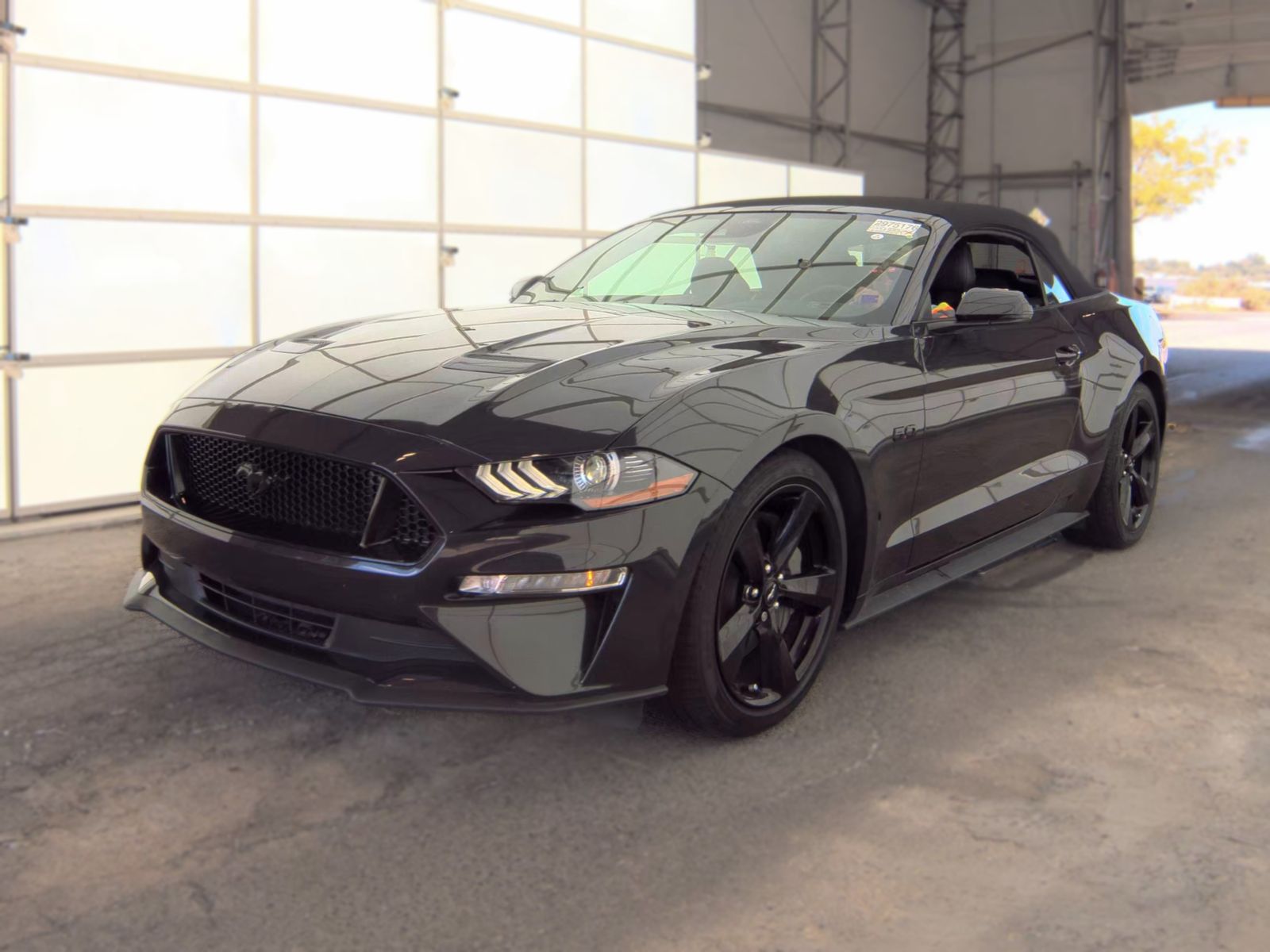 2022 FORD MUSTANG GT Premium - 1
