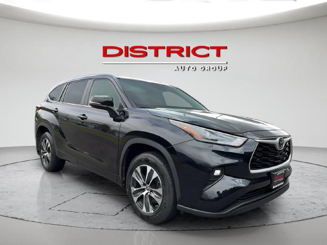 2024 TOYOTA HIGHLANDER XLE - 1
