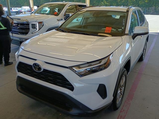 2025 TOYOTA RAV4 XLE - 1
