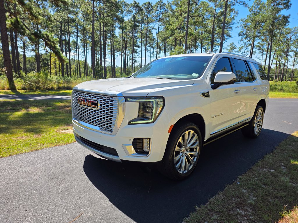 2022 GMC YUKON Denali - 1