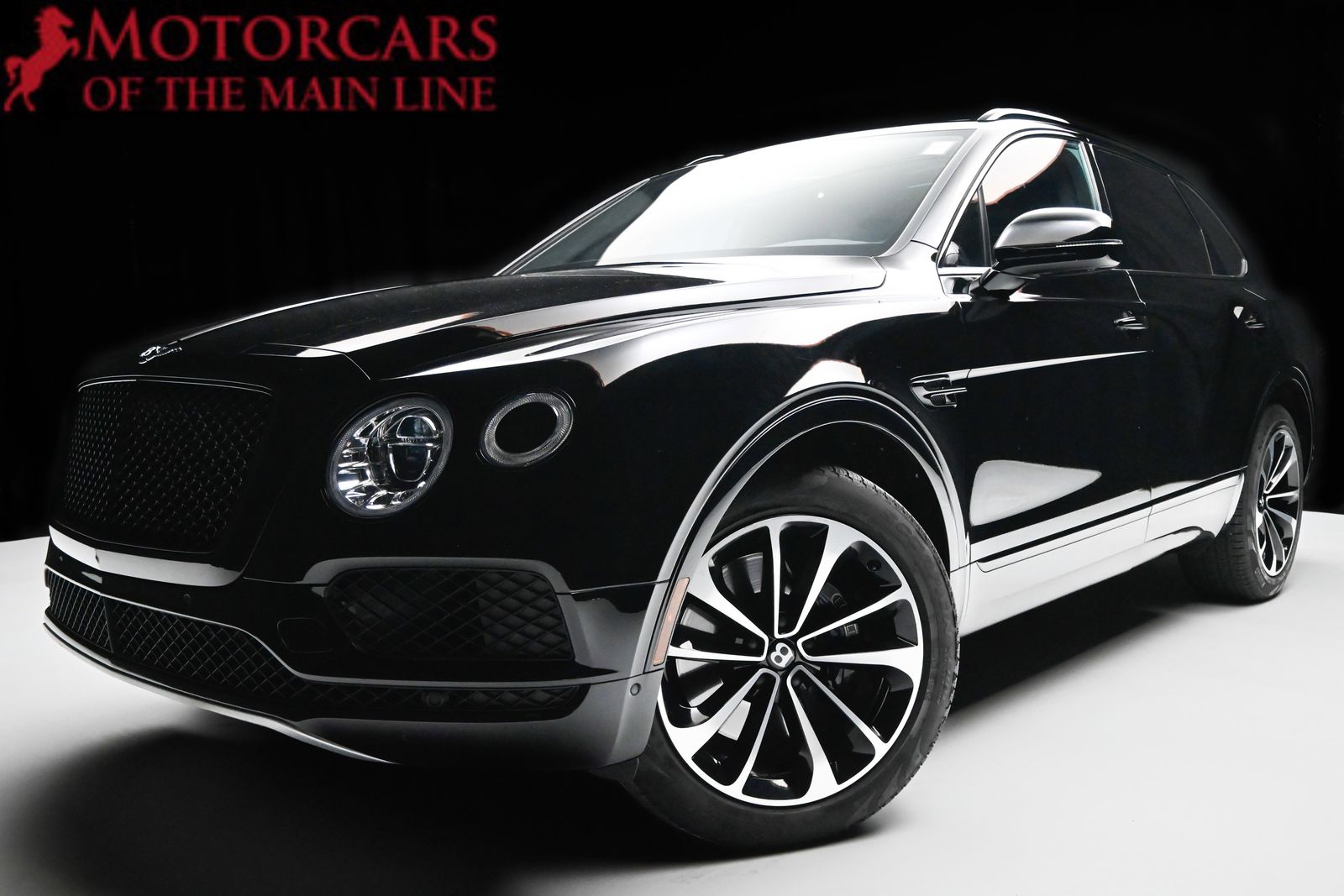 2019 BENTLEY BENTAYGA V8 - 1