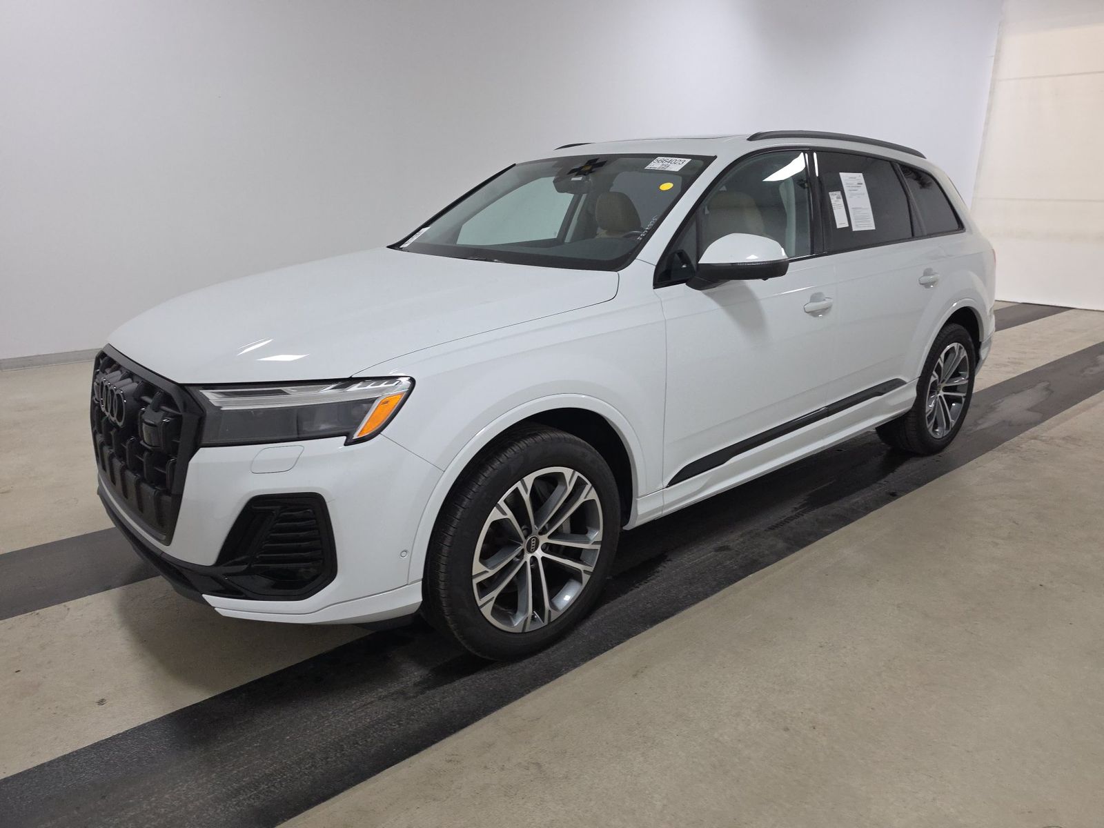 2025 AUDI Q7 PREMIUM Plus - 1