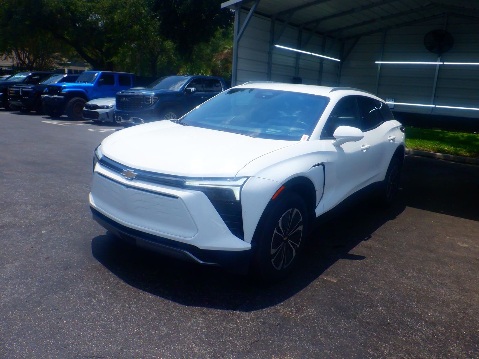 2024 CHEVROLET BLAZER EV LT - 1