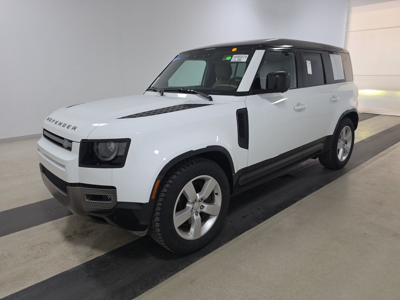 2025 LAND ROVER DEFENDER 110 X-DYNAMIC SE - 1