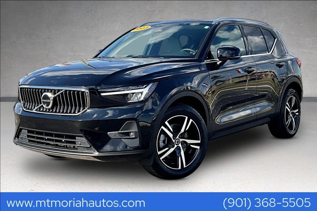 2023 VOLVO XC40 B5 Plus - 1