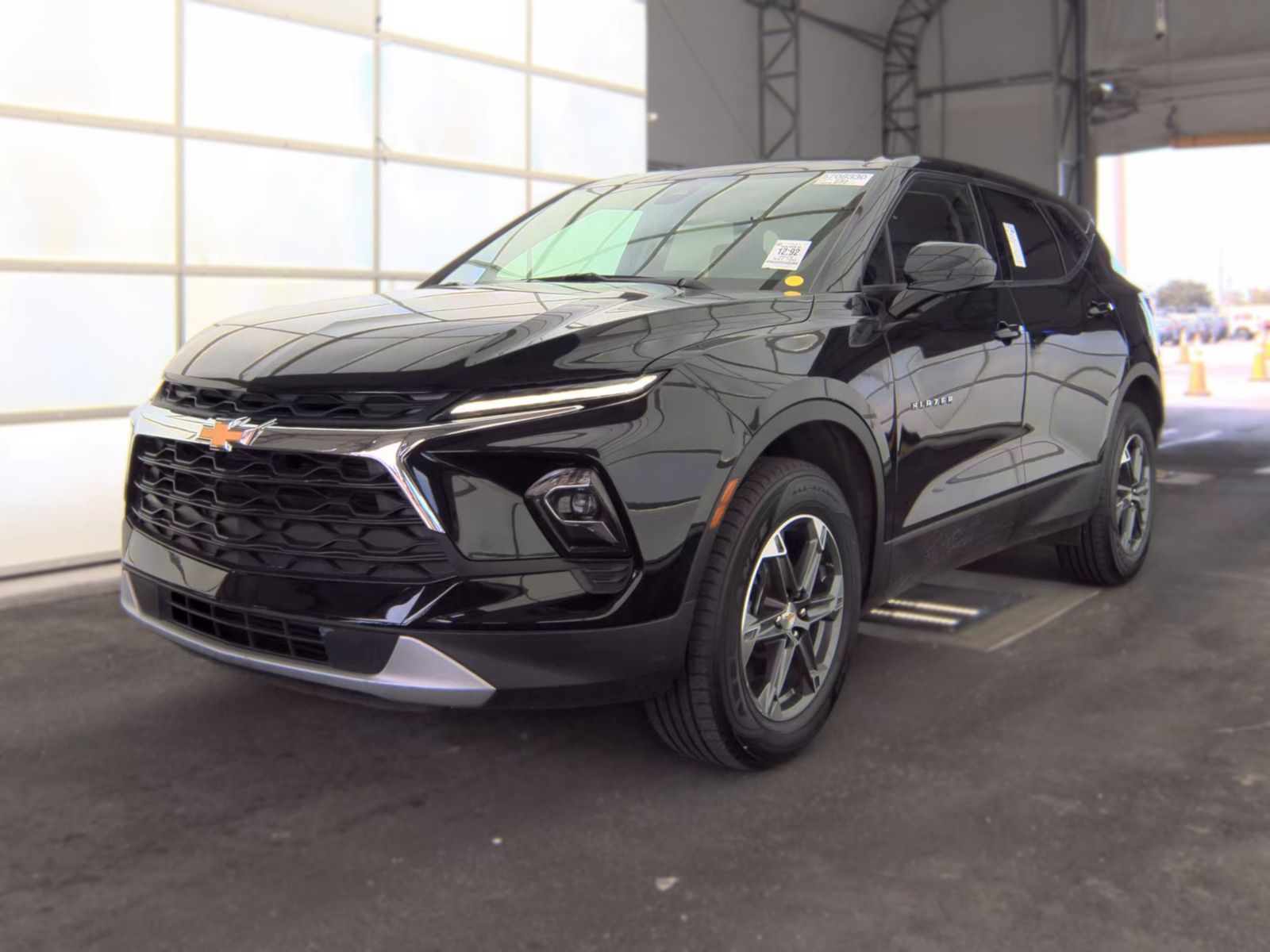 2025 CHEVROLET BLAZER LT - 1