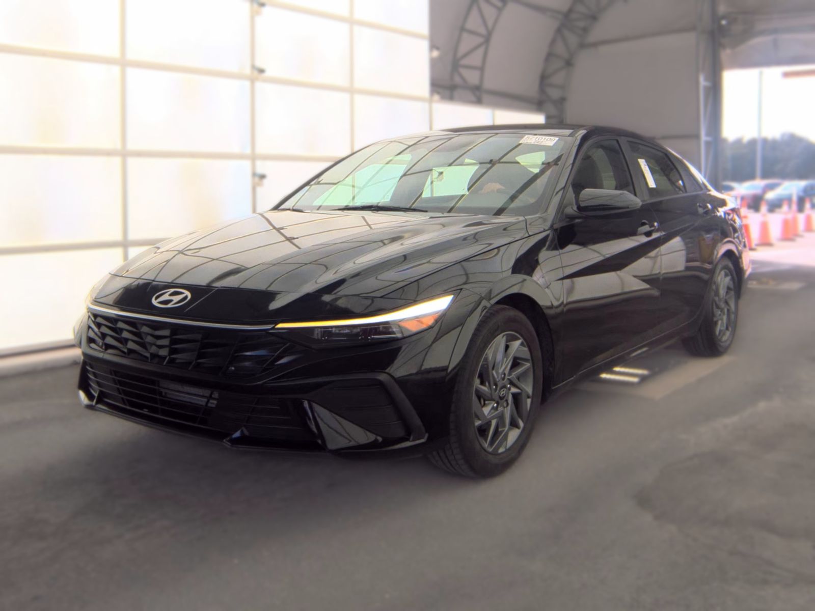 2024 HYUNDAI ELANTRA SEL - 1