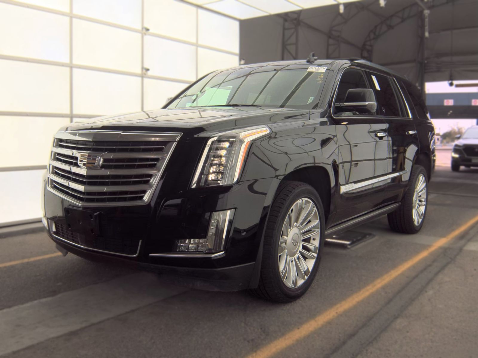 2017 CADILLAC ESCALADE Platinum - 1
