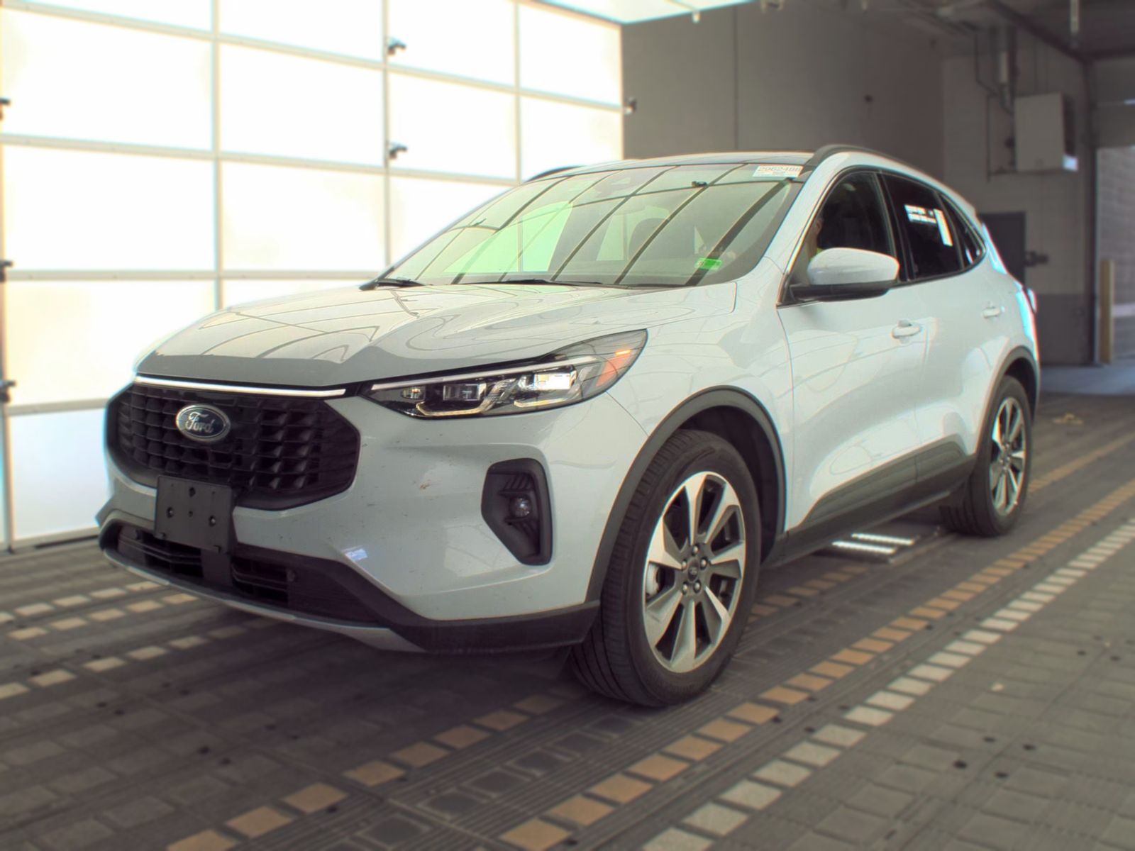 2025 FORD ESCAPE Platinum - 1