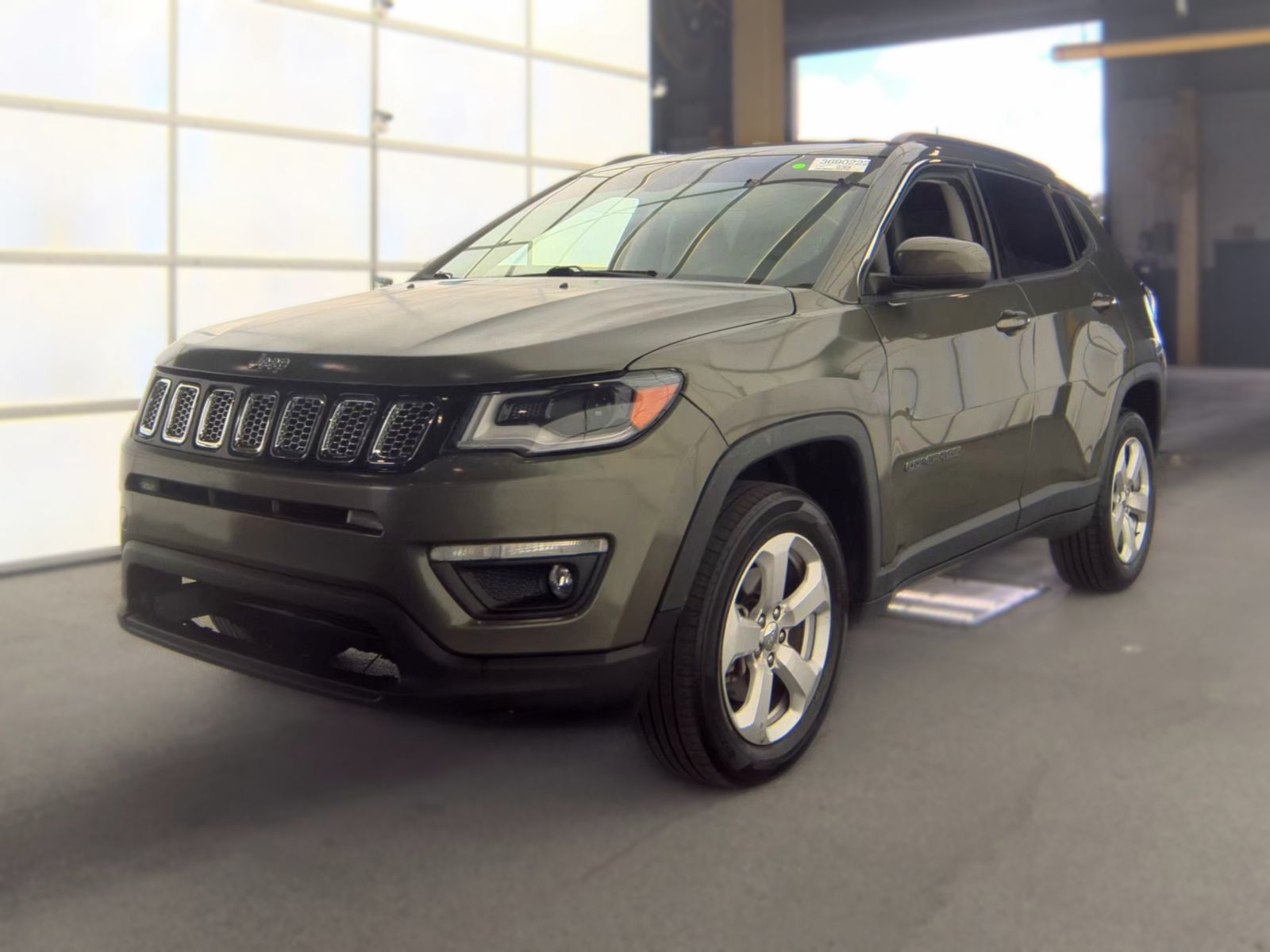 2019 JEEP COMPASS Latitude - 1