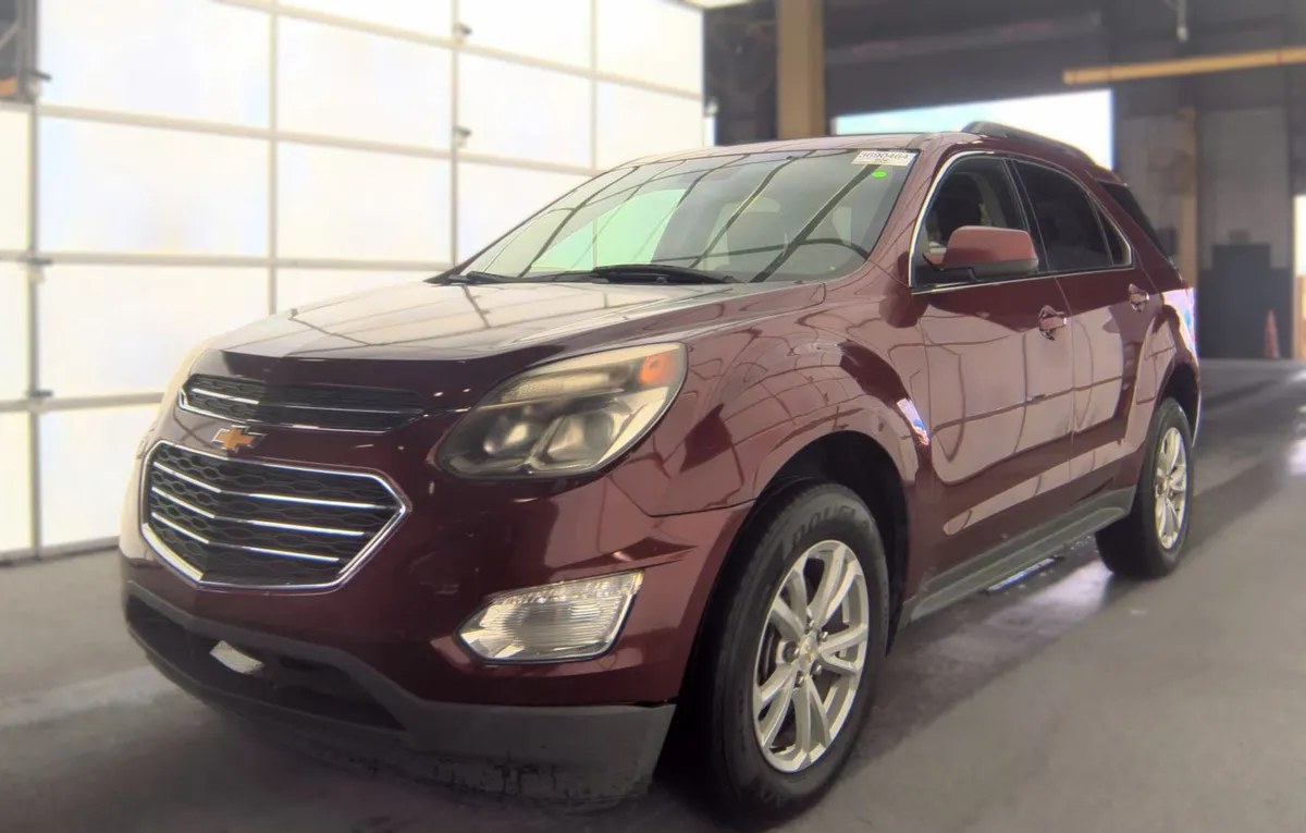 2017 CHEVROLET EQUINOX LT - 1