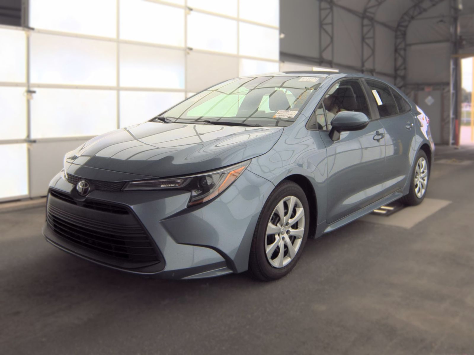 2023 TOYOTA COROLLA LE - 1