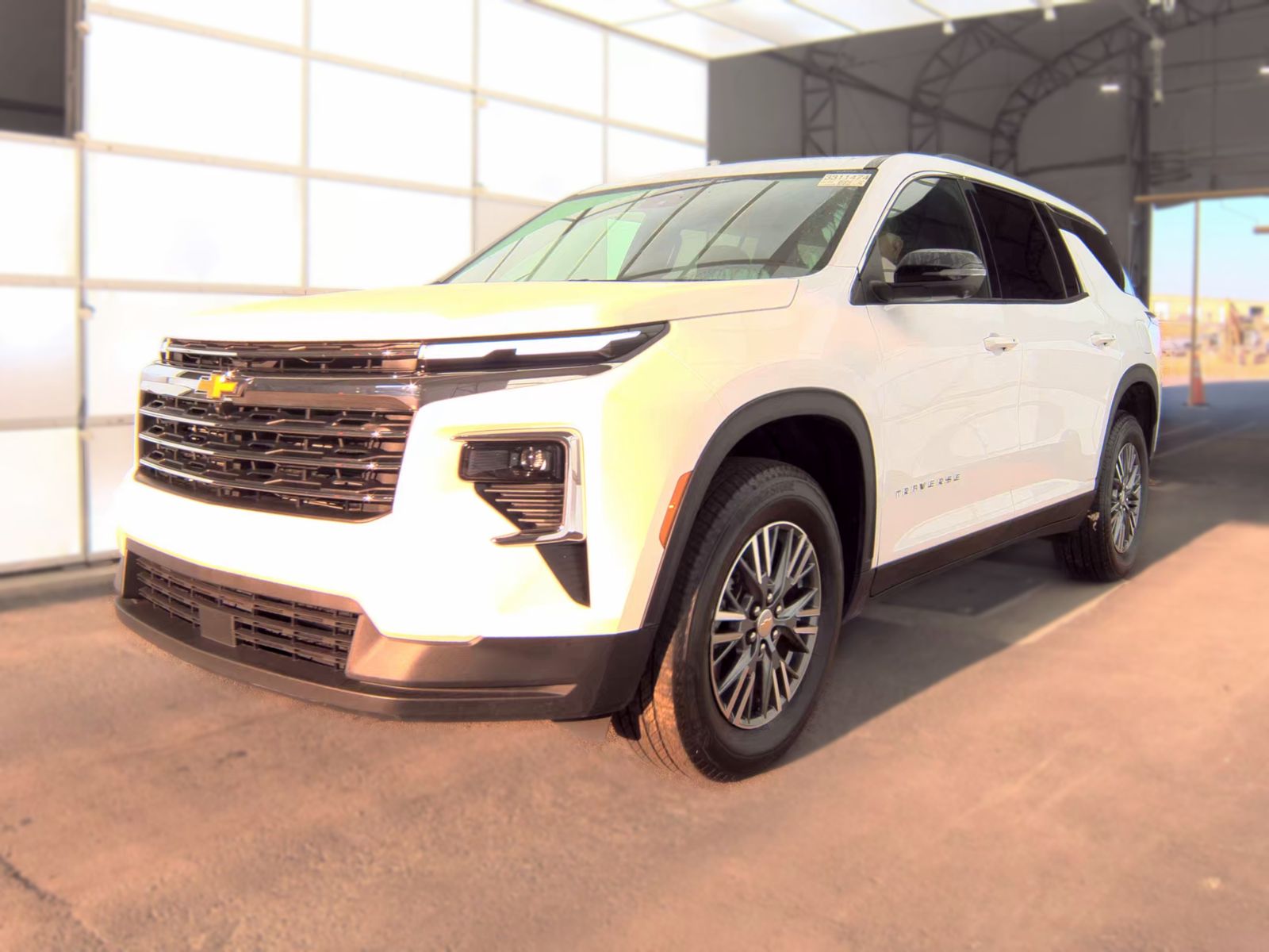 2026 CHEVROLET TRAVERSE LT - 1