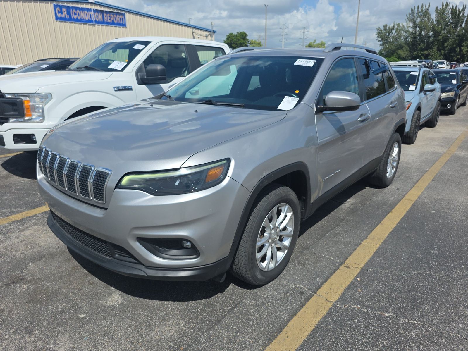 2019 JEEP CHEROKEE Latitude - 1