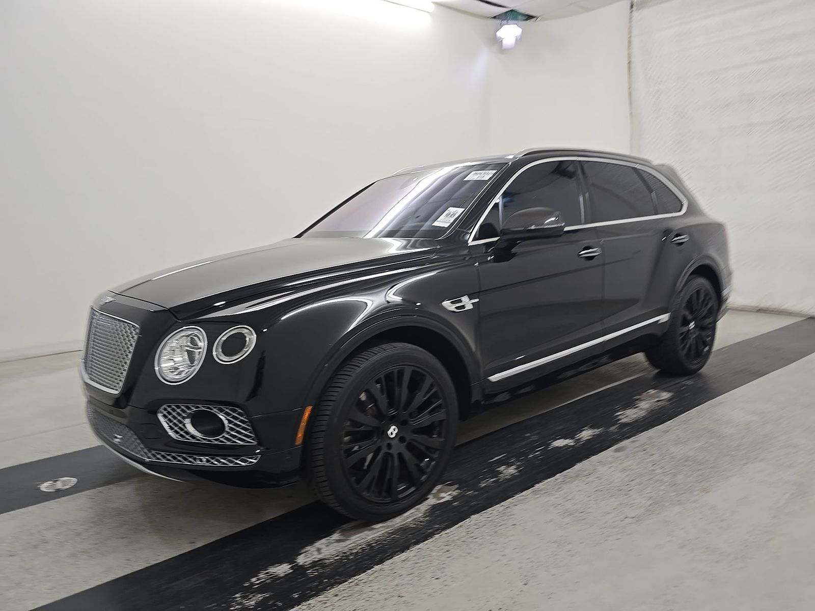2017 BENTLEY BENTAYGA W12 - 1