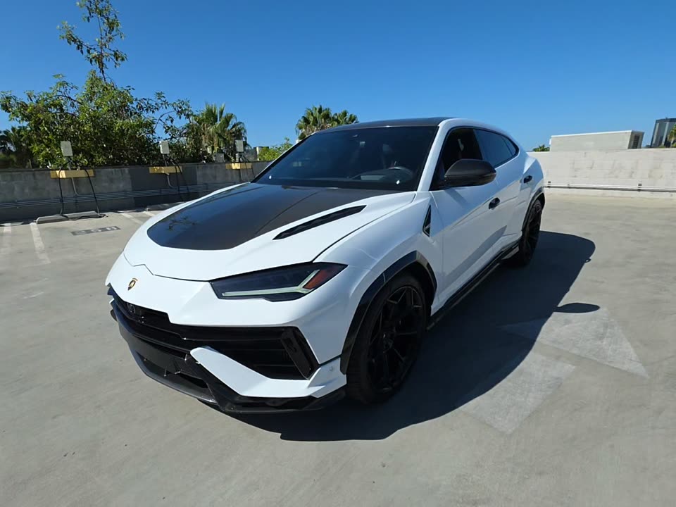 2023 LAMBORGHINI URUS Performante - 1