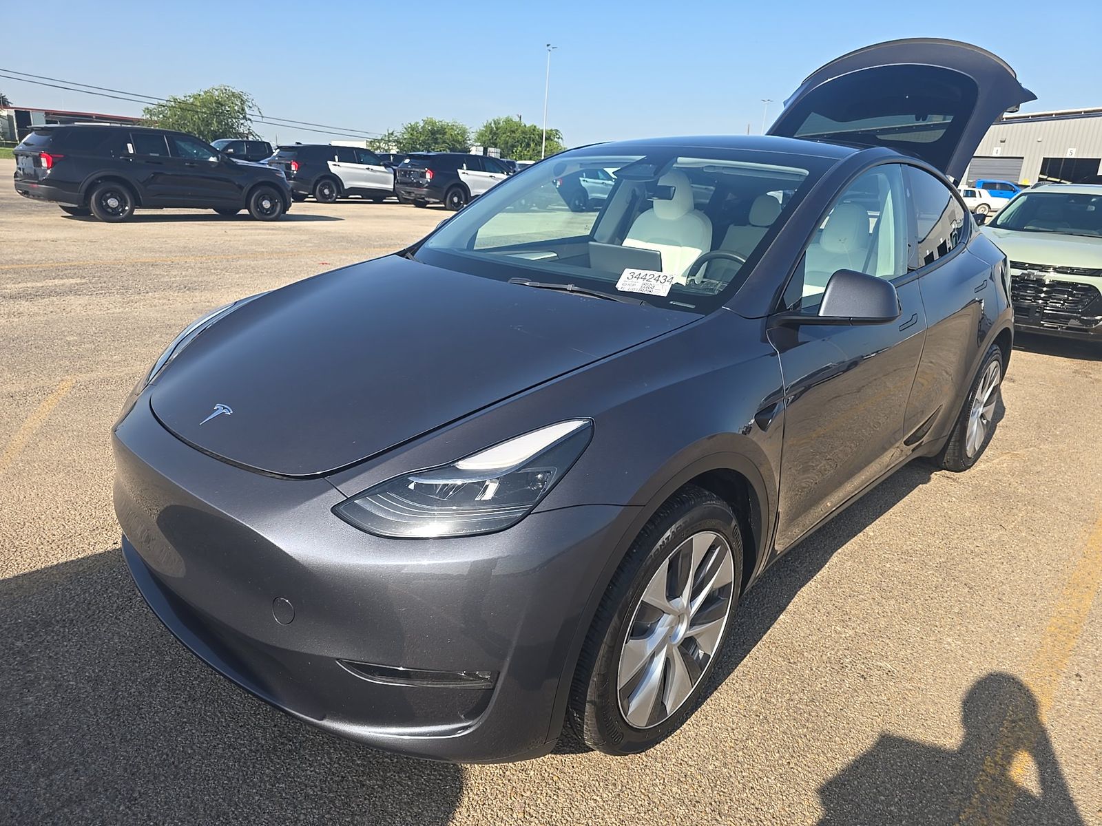 2023 TESLA MODEL Y LONG Range - 1